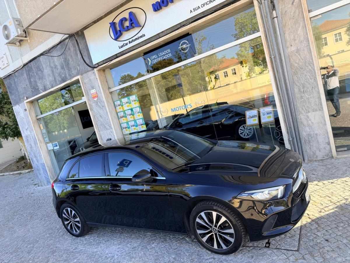mercedes-benz-classe-a-2022-hibrido-1332cc