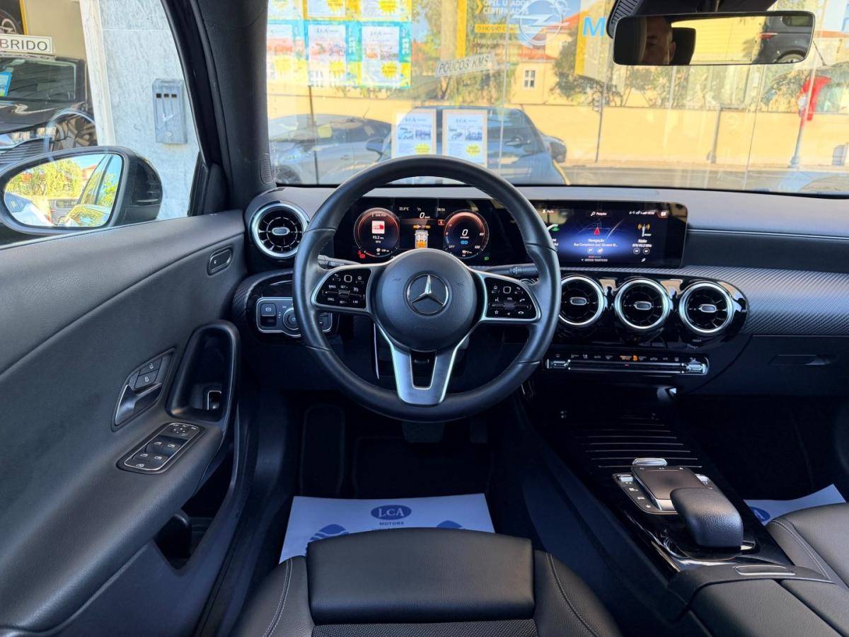 mercedes-benz-classe-a-2022-hibrido-1332cc