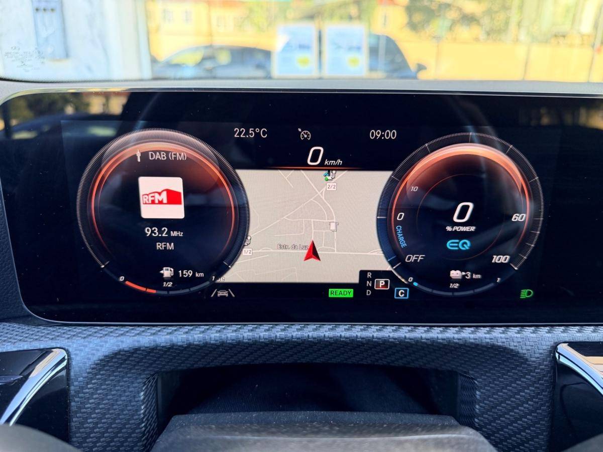 mercedes-benz-classe-a-2022-hibrido-1332cc