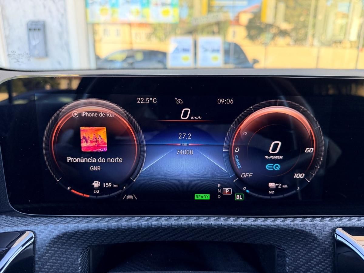 mercedes-benz-classe-a-2022-hibrido-1332cc