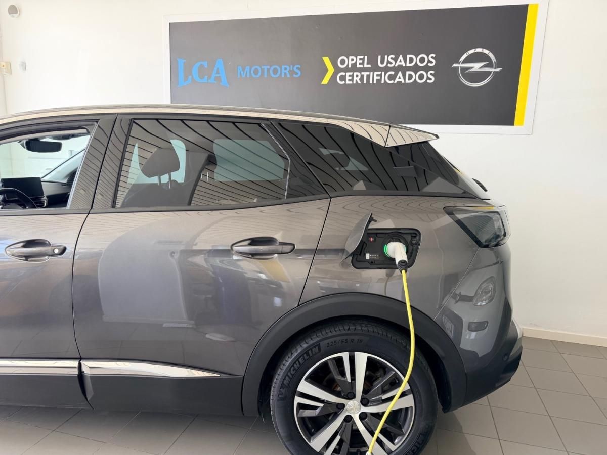 peugeot-3008-2022-hibrido-1598cc