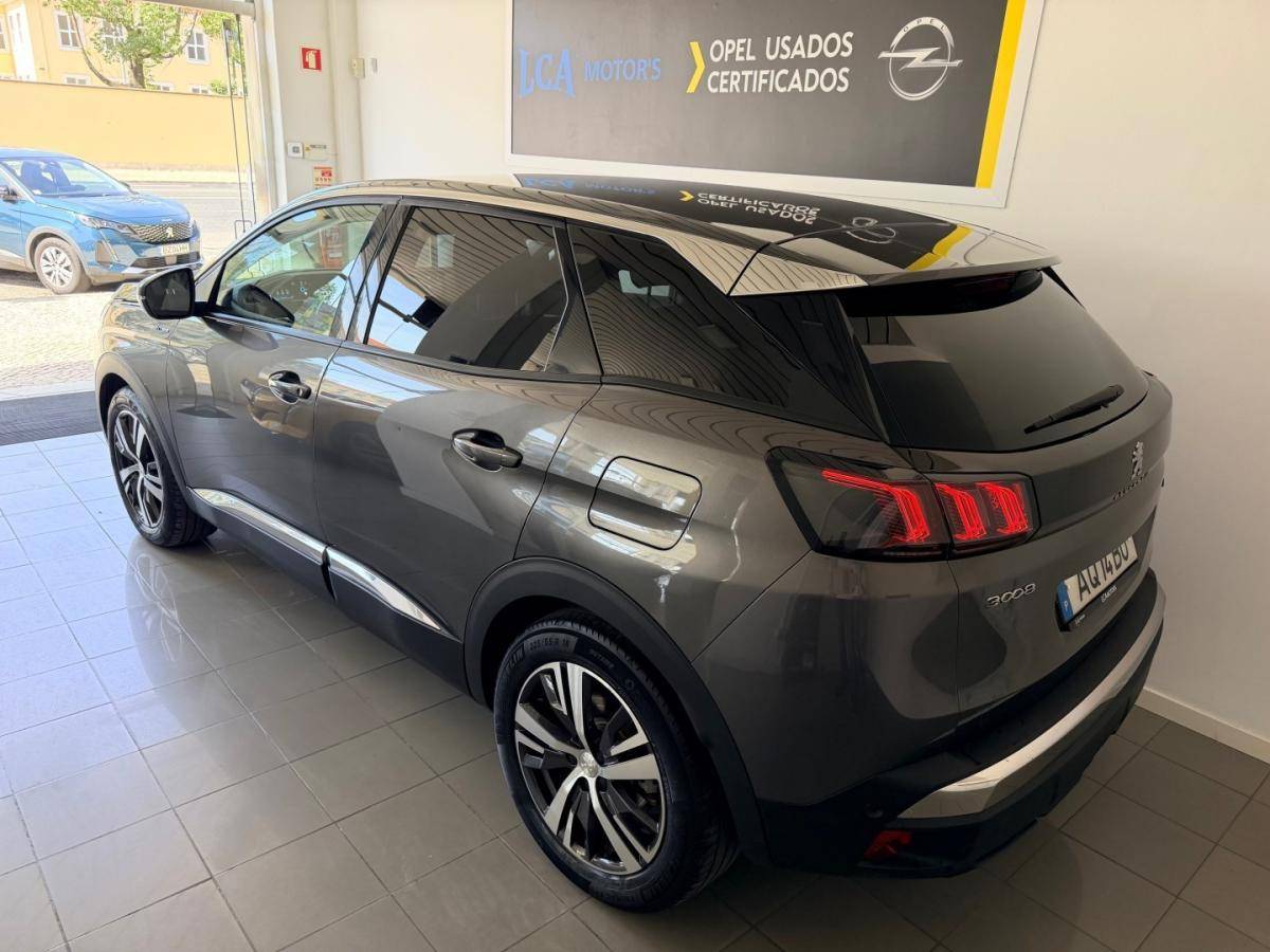 peugeot-3008-2022-hibrido-1598cc