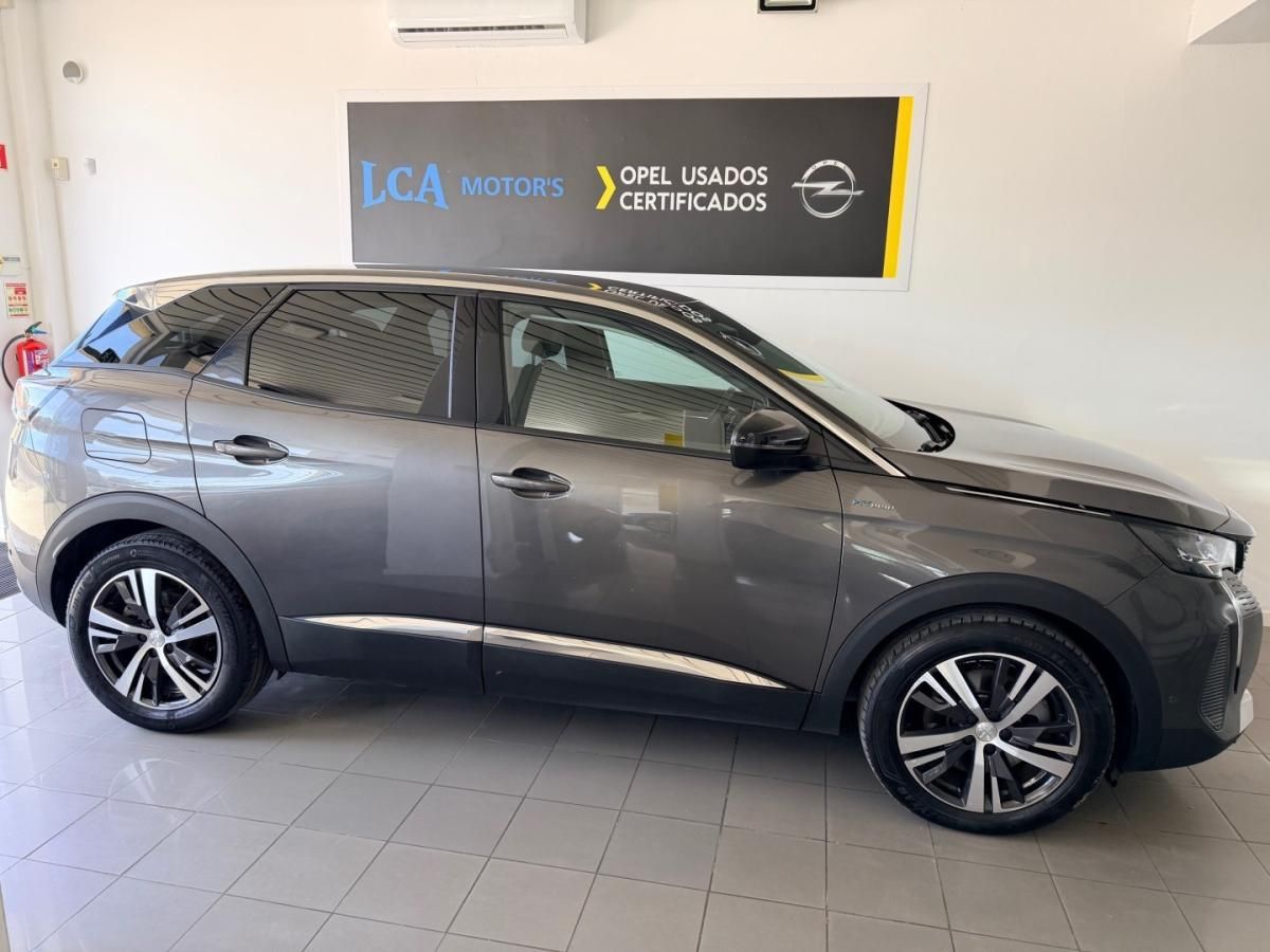 peugeot-3008-2022-hibrido-1598cc
