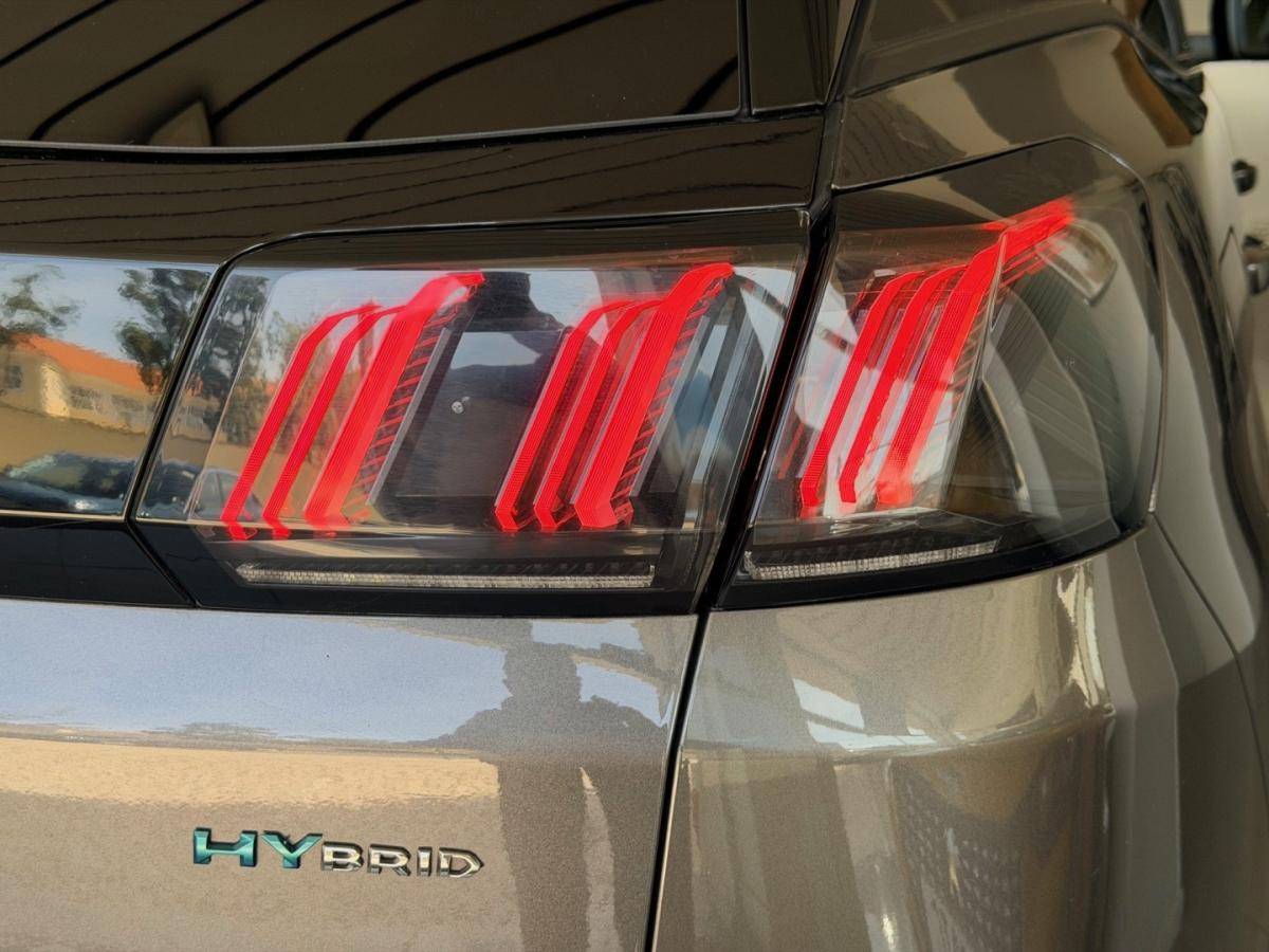 peugeot-3008-2022-hibrido-1598cc