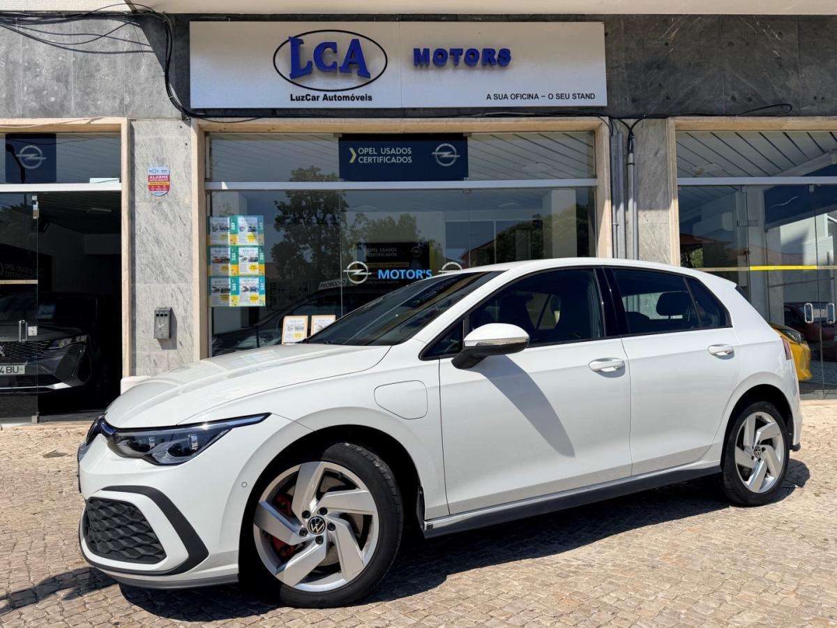 volkswagen-golf-2022-hibrido-1395cc