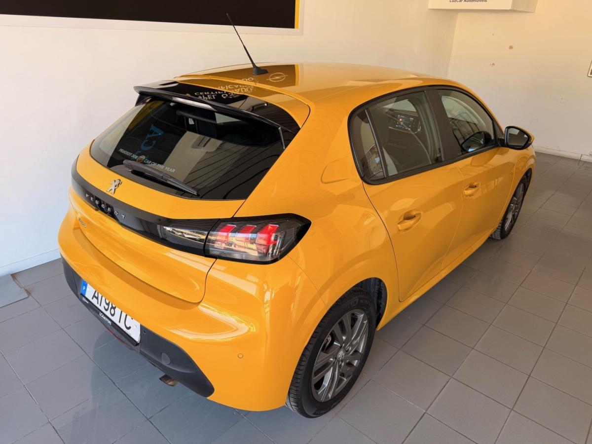 peugeot-208-2021-diesel-1499cc