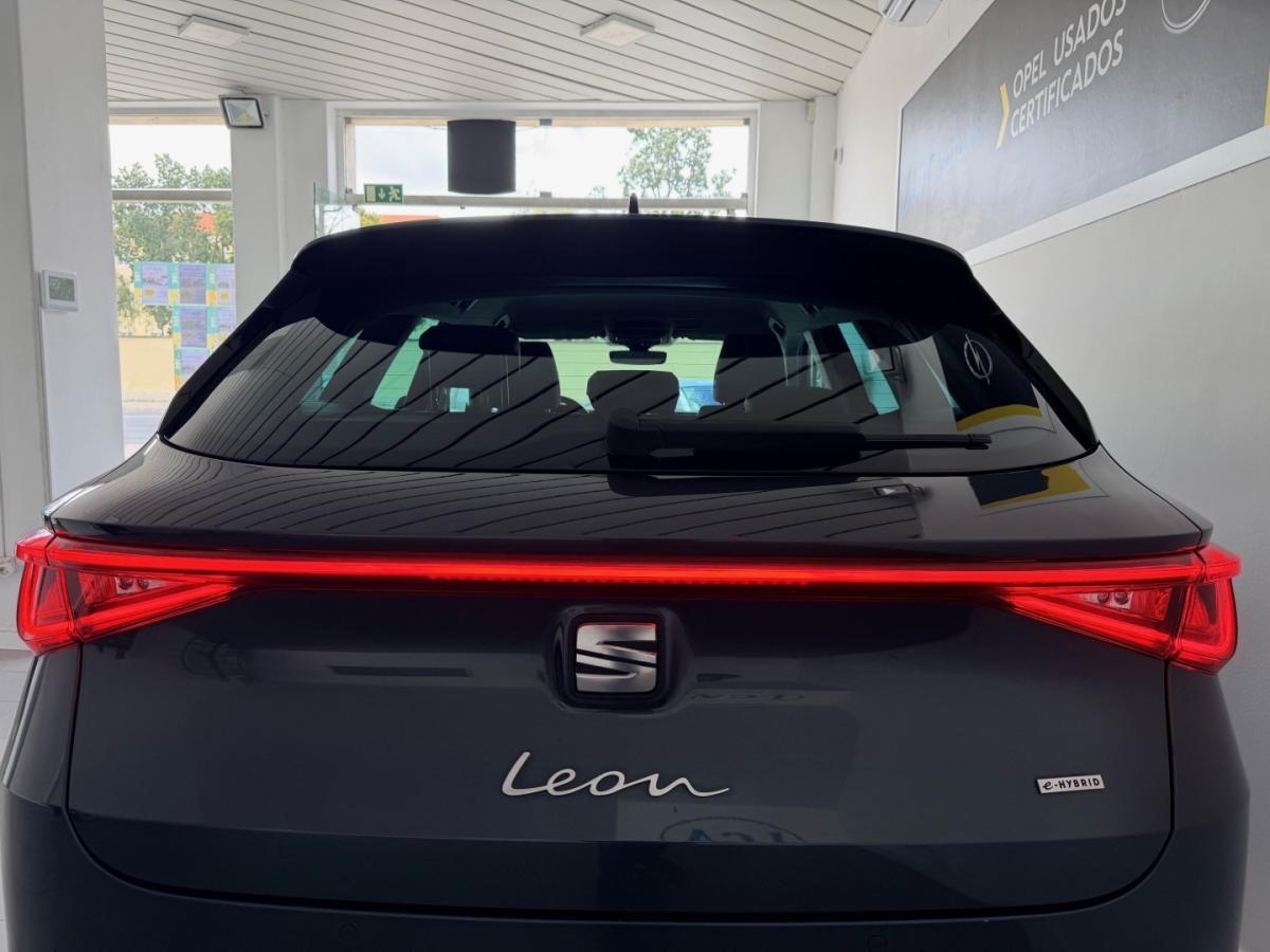 seat-leon-st-2021-hibrido-1395cc