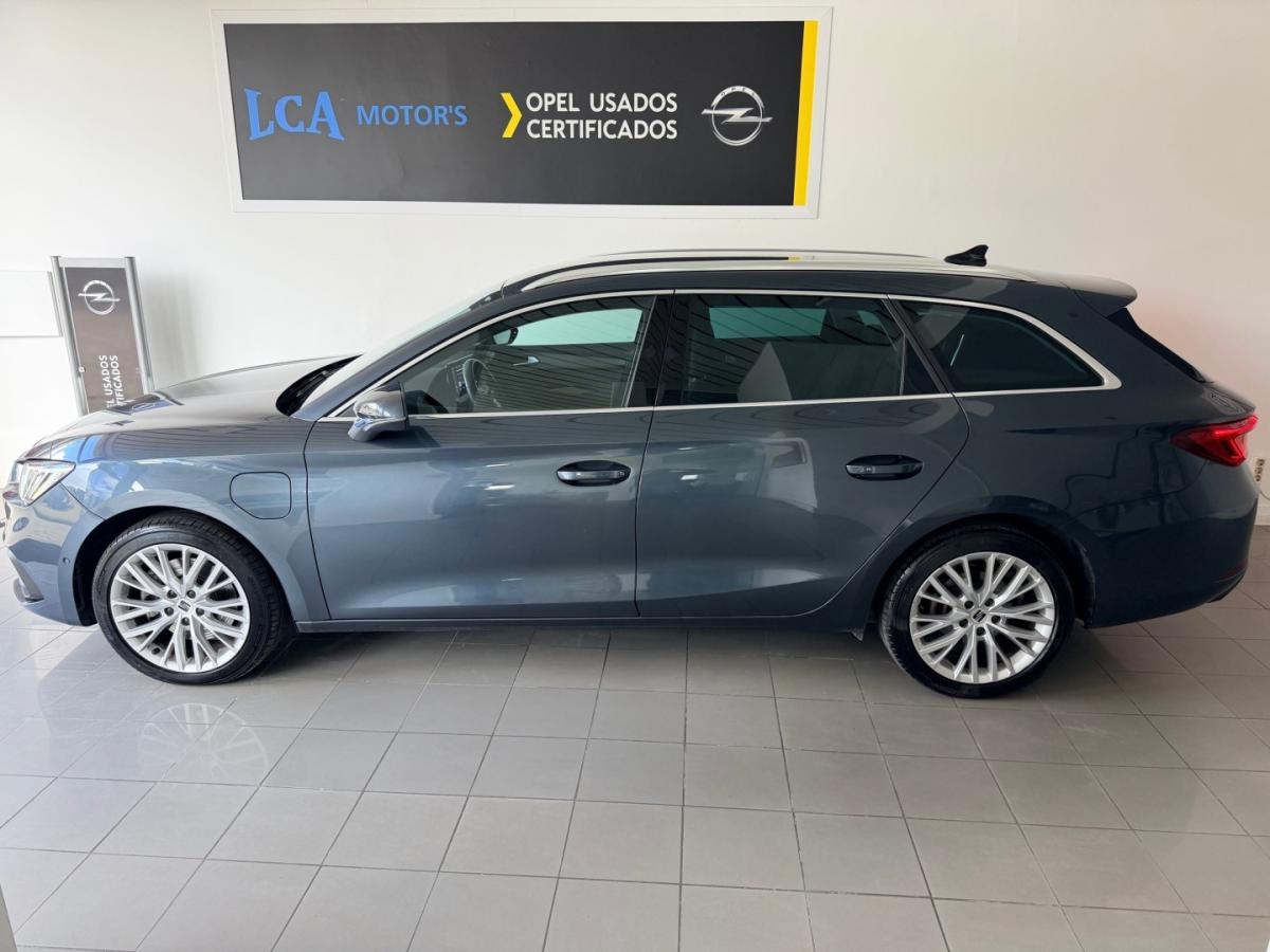seat-leon-st-2021-hibrido-1395cc