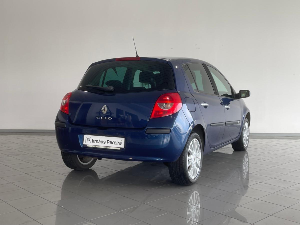 renault-clio-2008-gasolina-1149cc