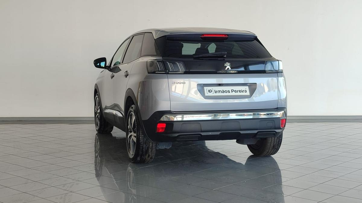 peugeot-3008-2022-diesel-1499cc