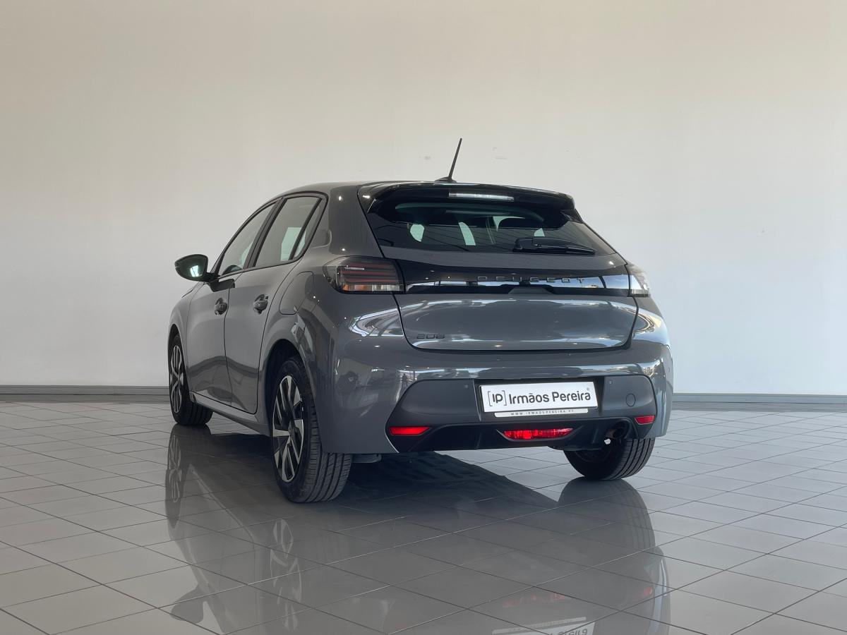 peugeot-208-2024-gasolina-1199cc