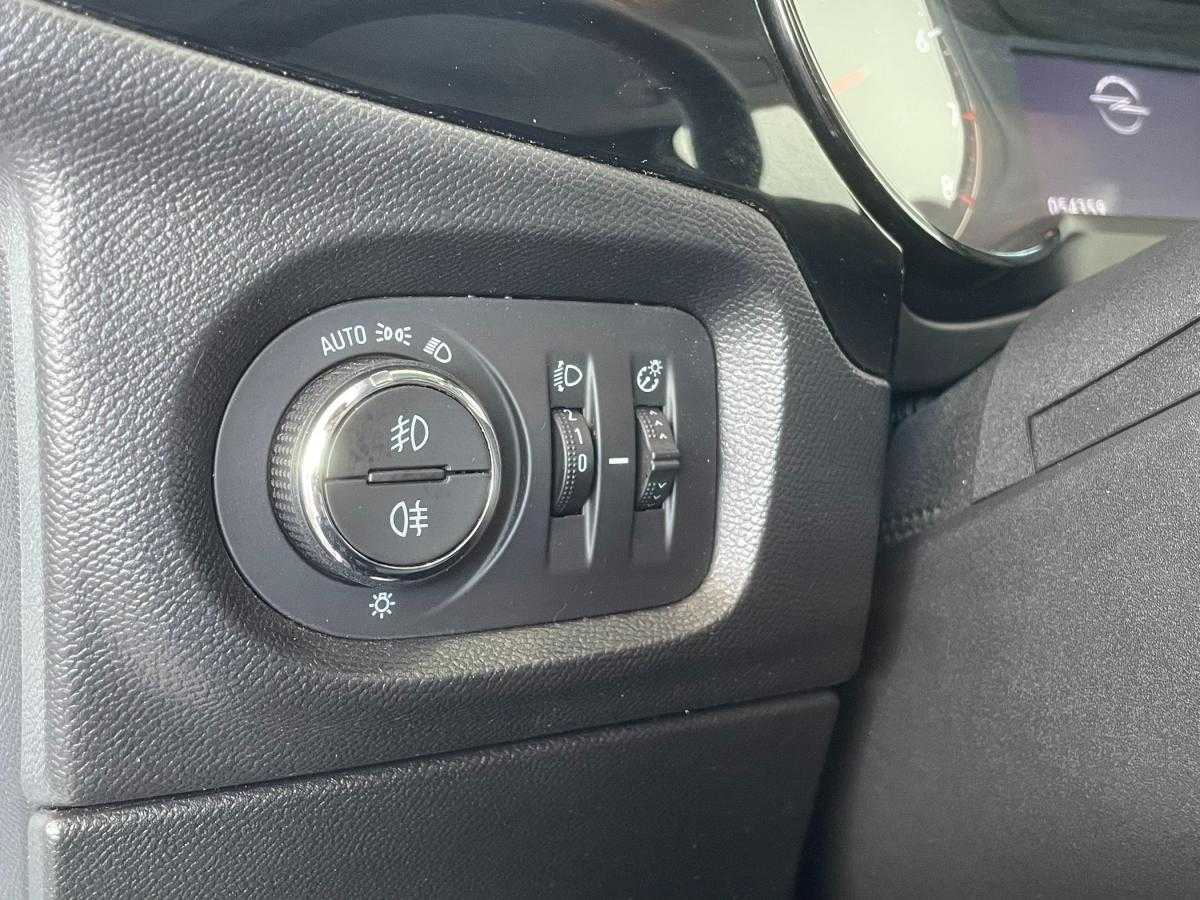 opel-corsa-2023-gasolina-1199cc