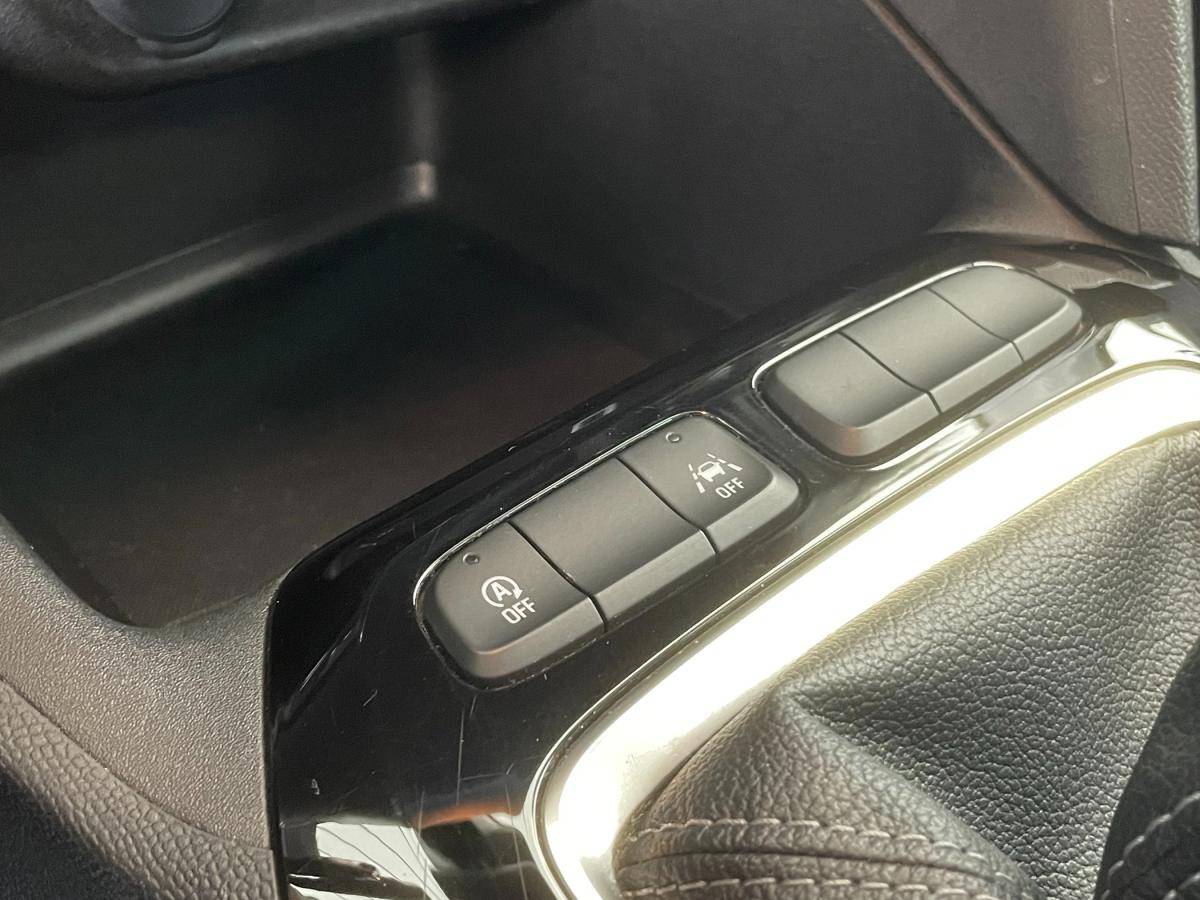 opel-corsa-2023-gasolina-1199cc
