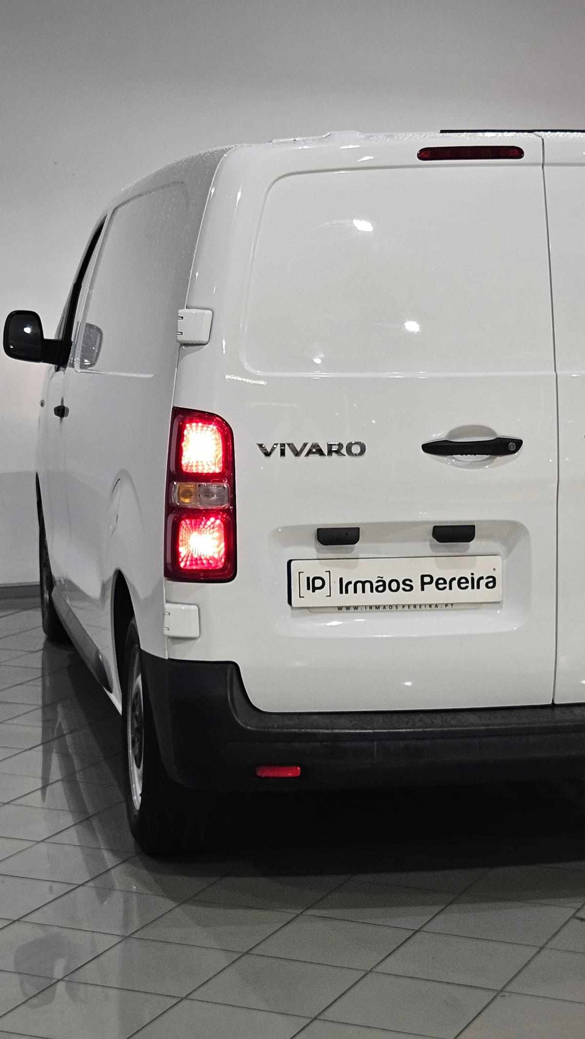 opel-vivaro-2022-diesel-1499cc