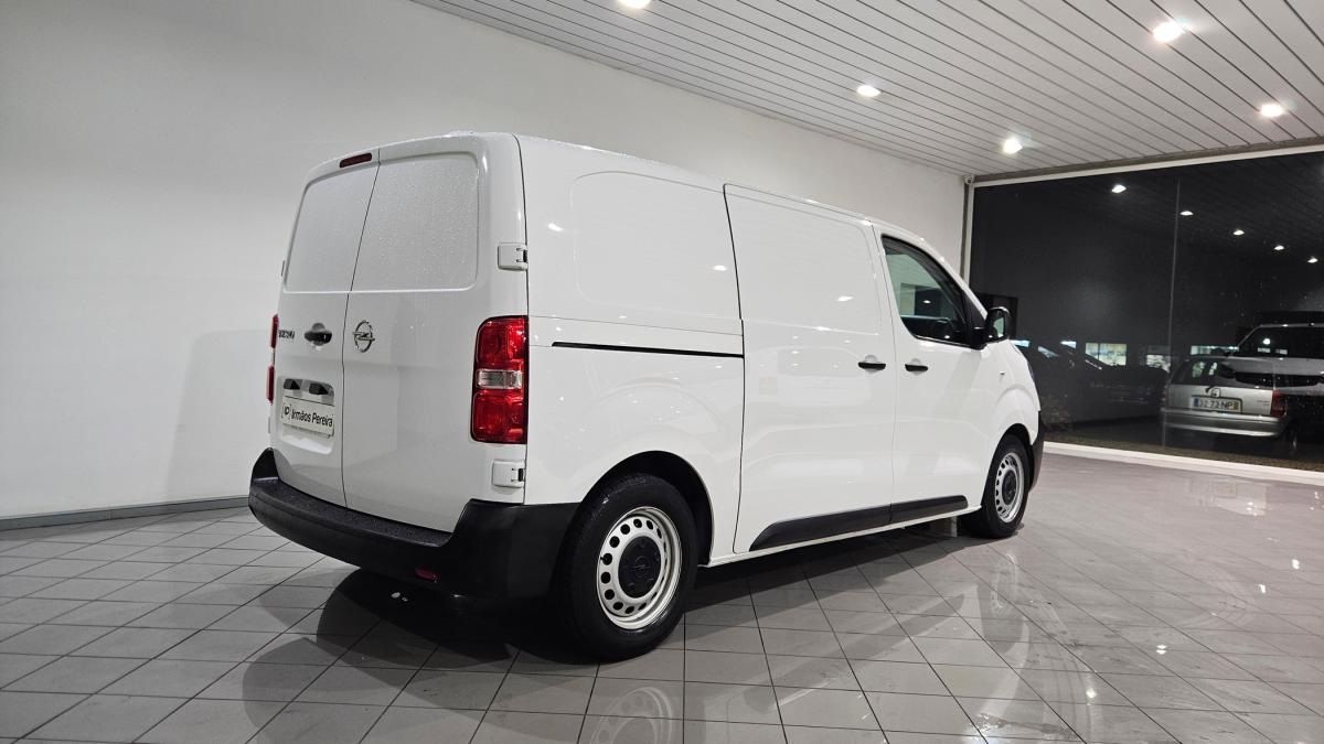 opel-vivaro-2022-diesel-1499cc