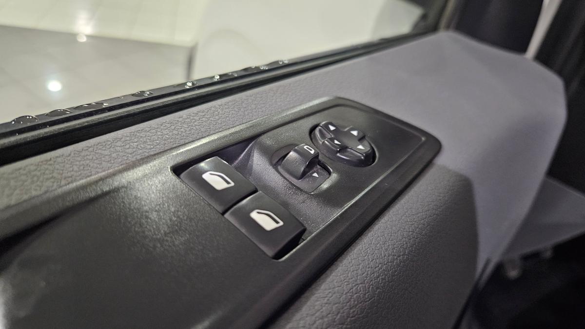 opel-vivaro-2022-diesel-1499cc