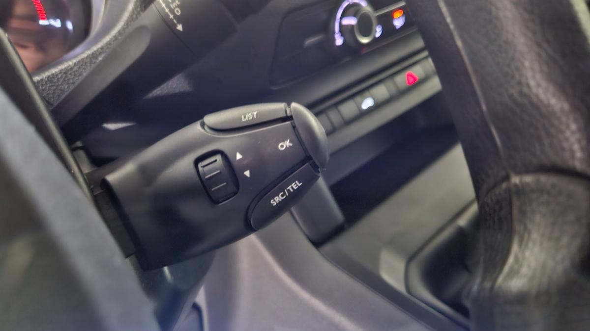 opel-vivaro-2022-diesel-1499cc