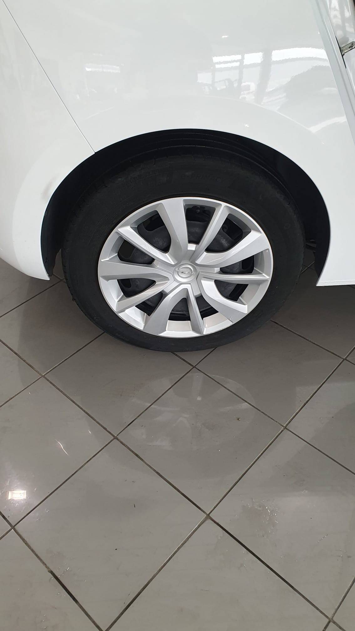 opel-corsa-2023-gasolina-1199cc
