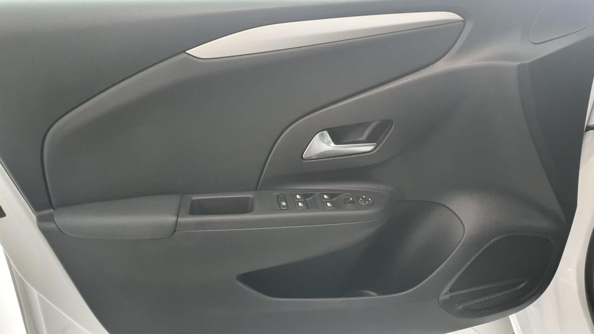 opel-corsa-2023-gasolina-1199cc