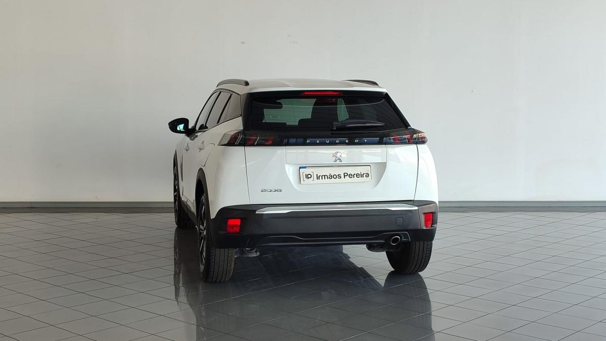 peugeot-2008-2022-diesel-1499cc