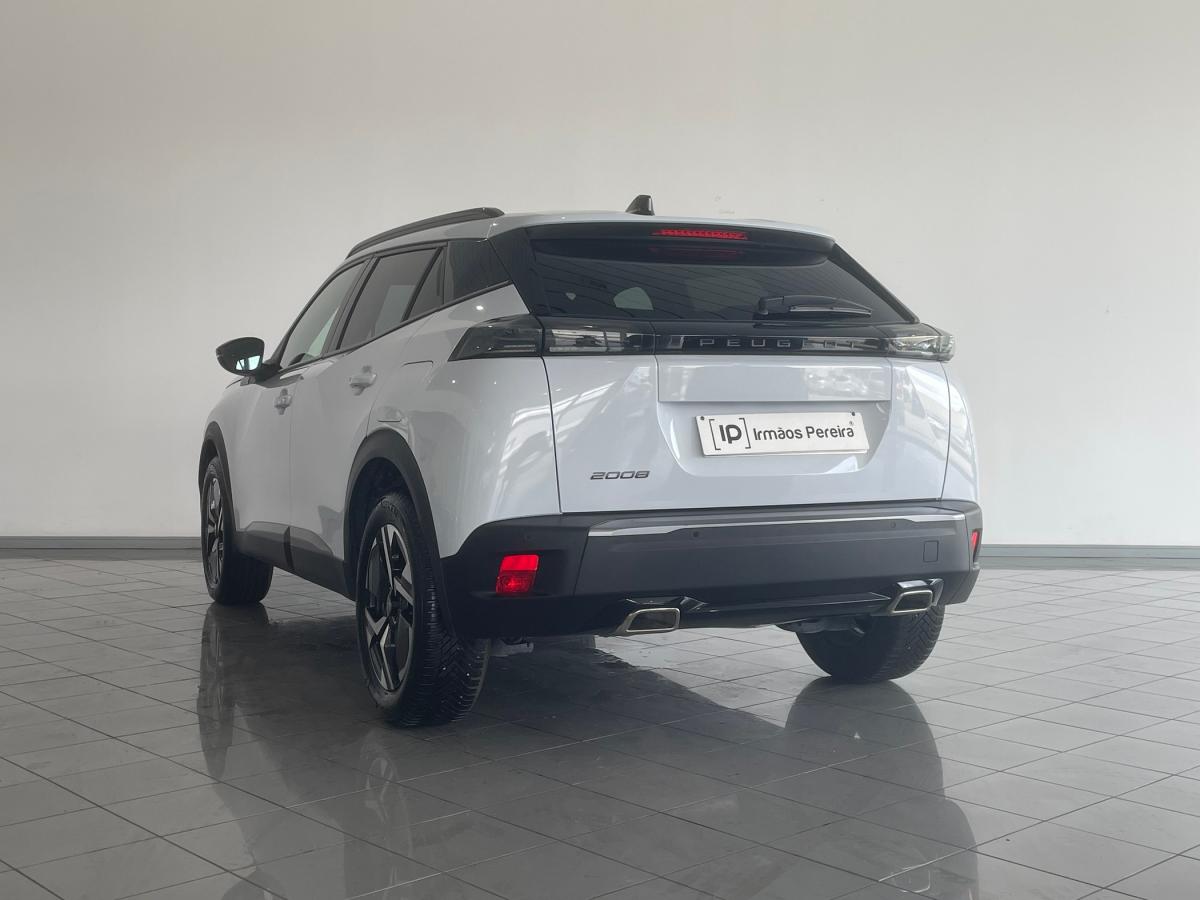 peugeot-2008-2024-gasolina-1199cc