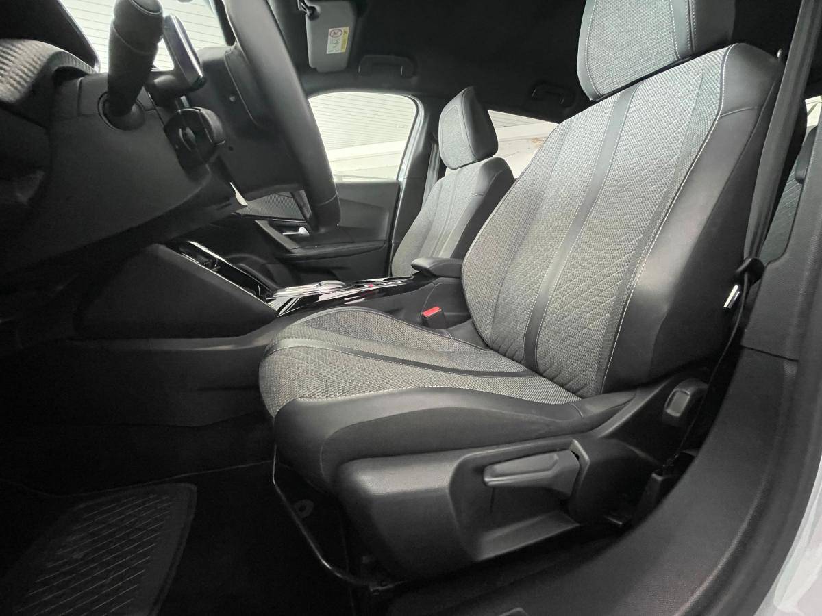 peugeot-2008-2024-gasolina-1199cc