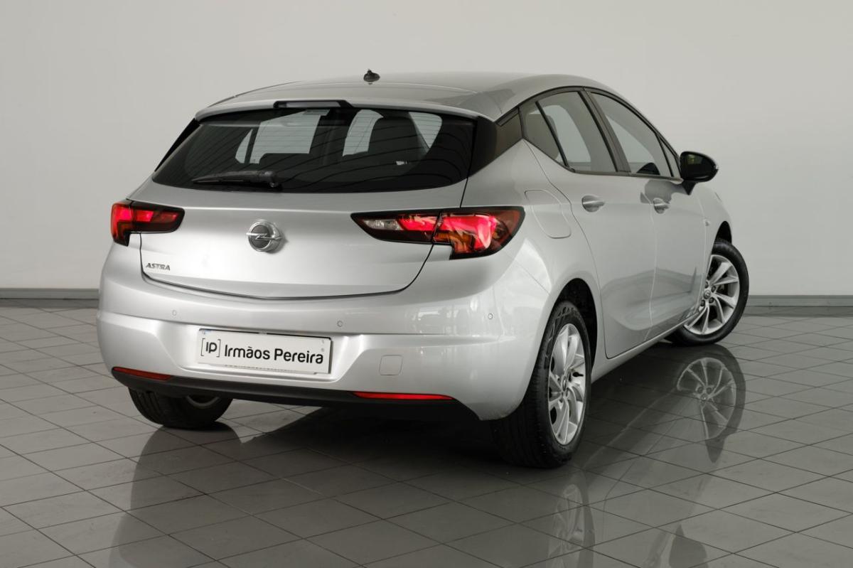 opel-astra-2019-gasolina-999cc