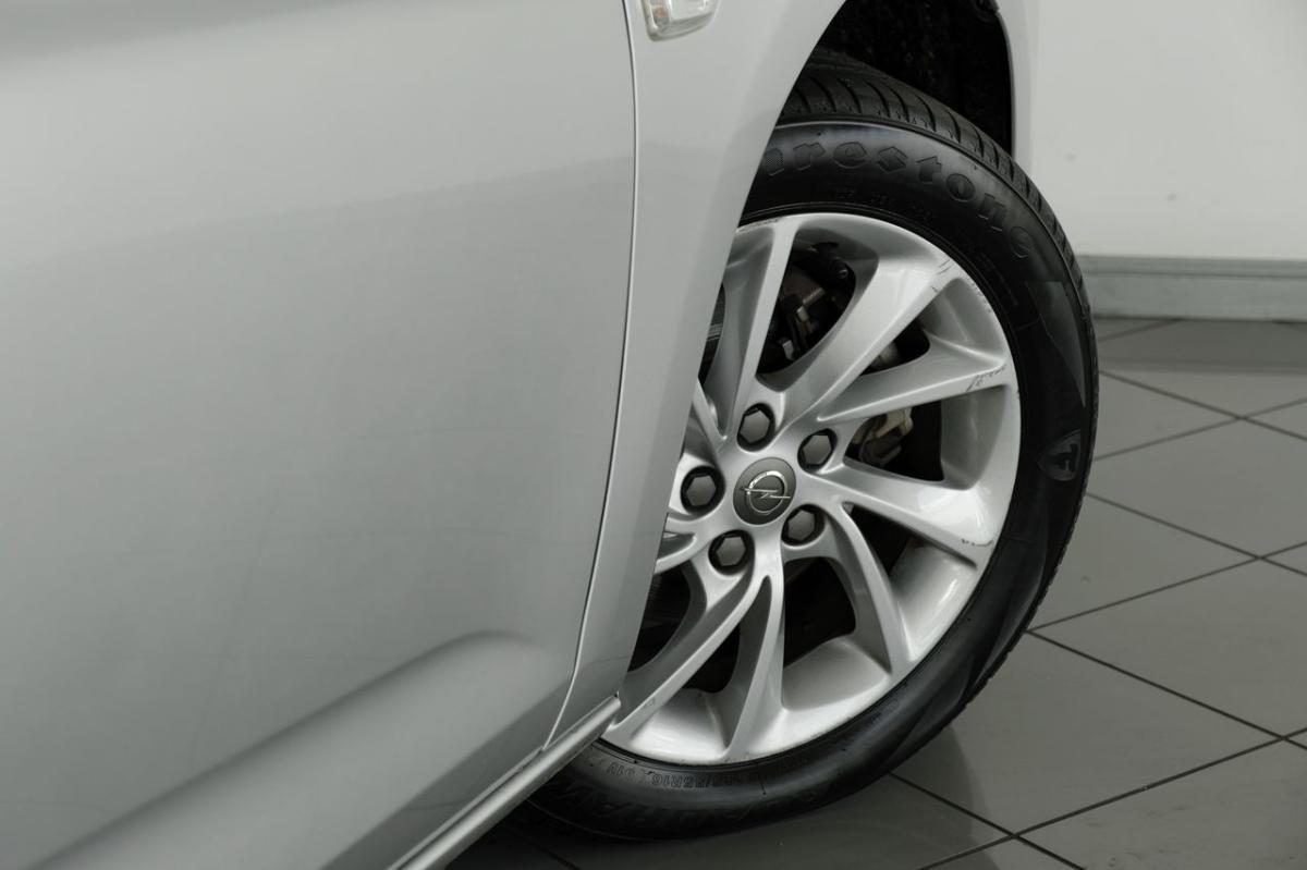 opel-astra-2019-gasolina-999cc