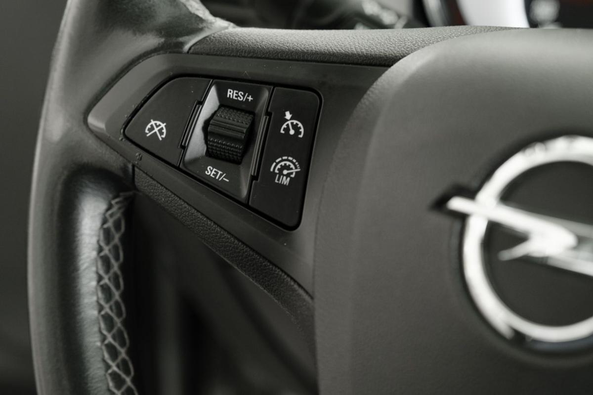 opel-astra-2019-gasolina-999cc