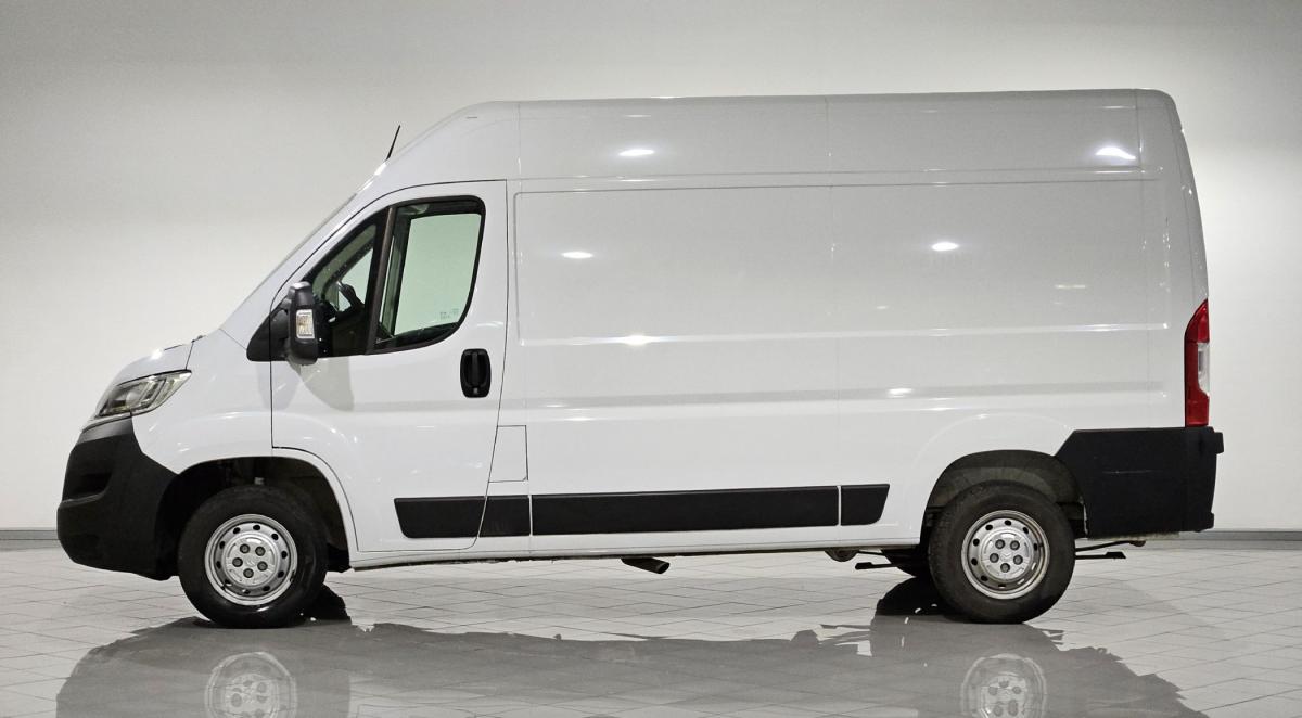 citroen-jumper-2022-diesel-2179cc