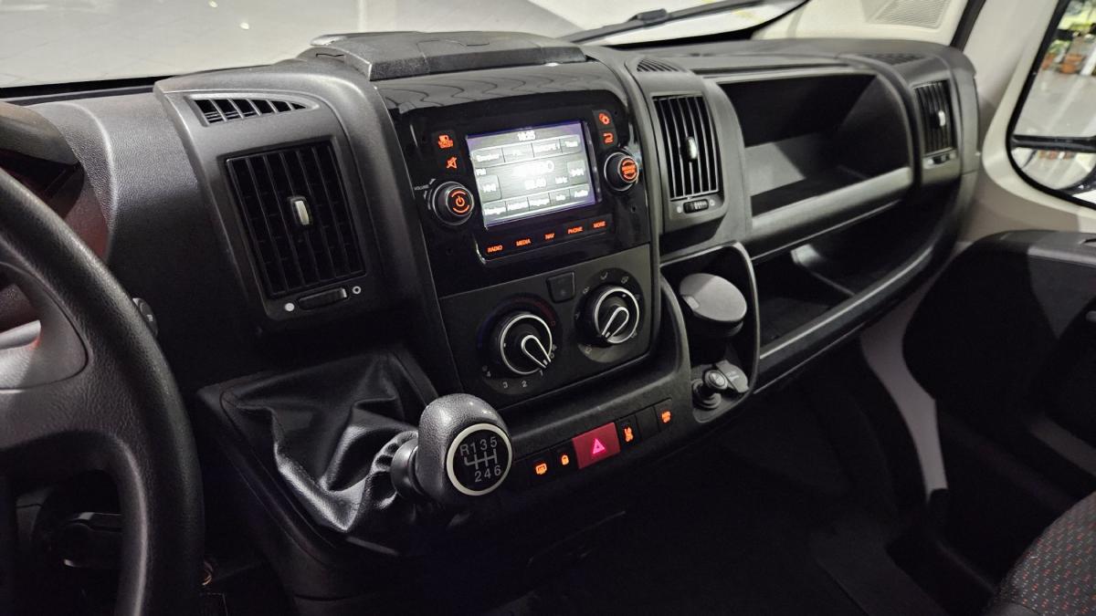 citroen-jumper-2022-diesel-2179cc