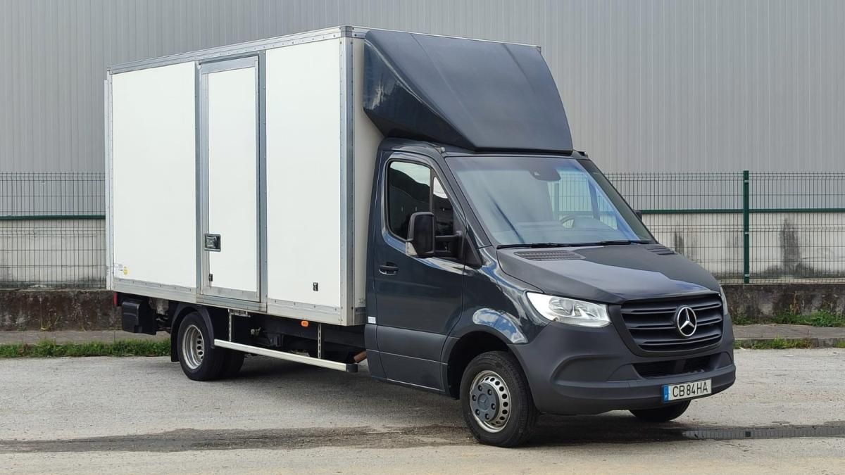 mercedes-benz-sprinter-2021-diesel-2143cc