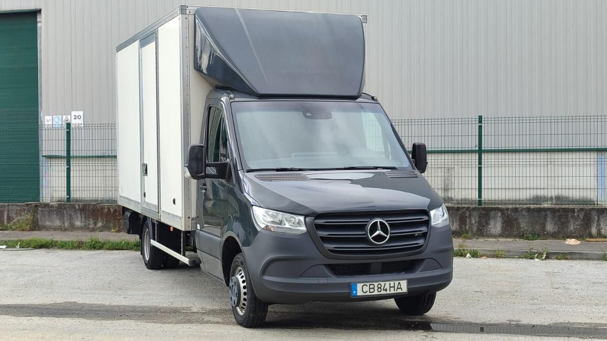 mercedes-benz-sprinter-2021-diesel-2143cc