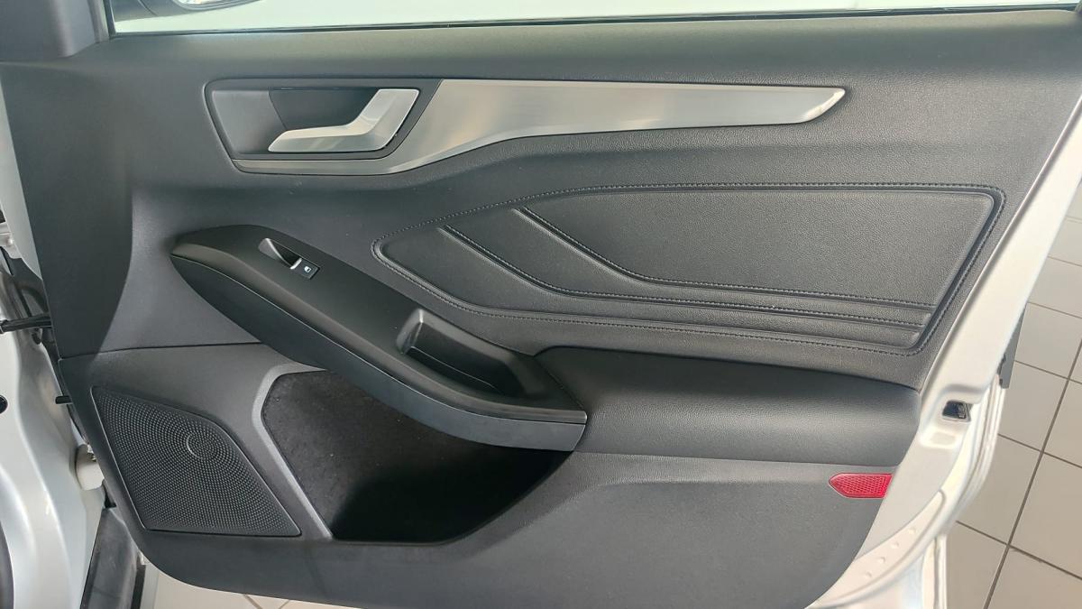 ford-focus-2019-diesel-1499cc