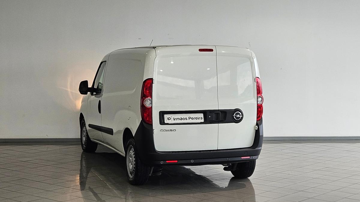 opel-combo-2018-diesel-1248cc