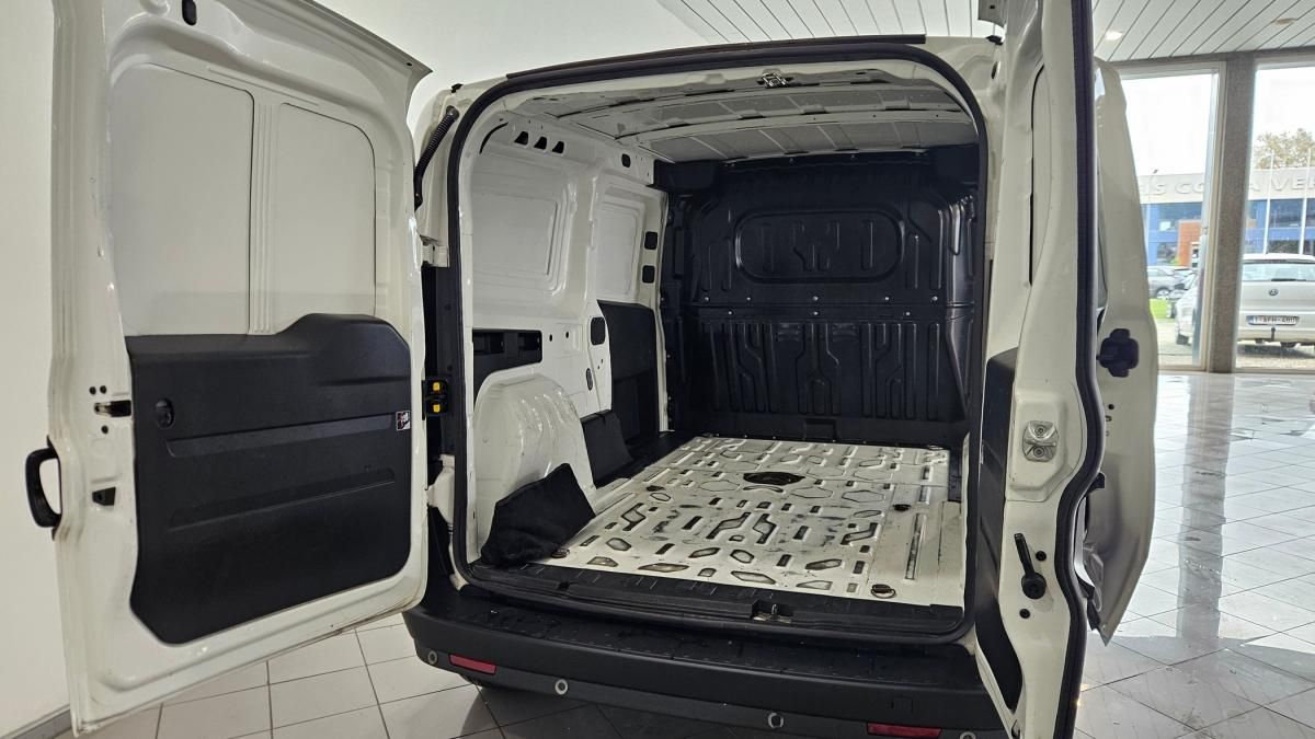 opel-combo-2018-diesel-1248cc