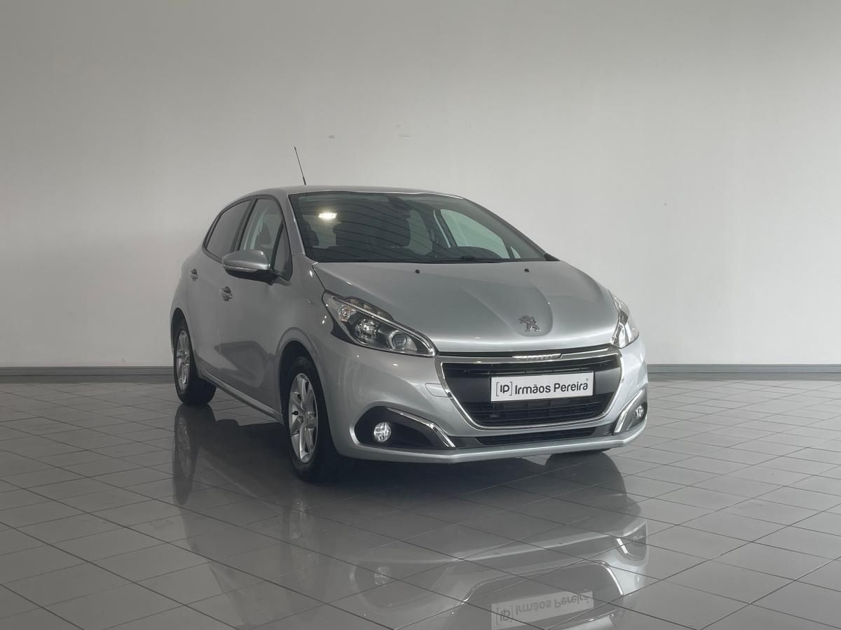 peugeot-208-2016-gasolina-1199cc