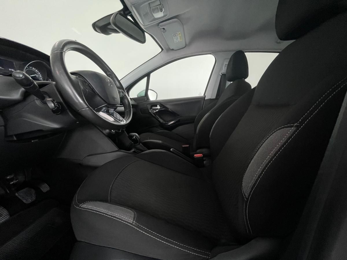 peugeot-208-2016-gasolina-1199cc