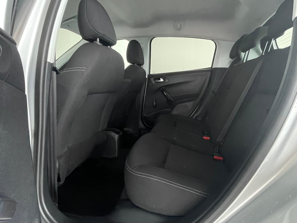peugeot-208-2016-gasolina-1199cc