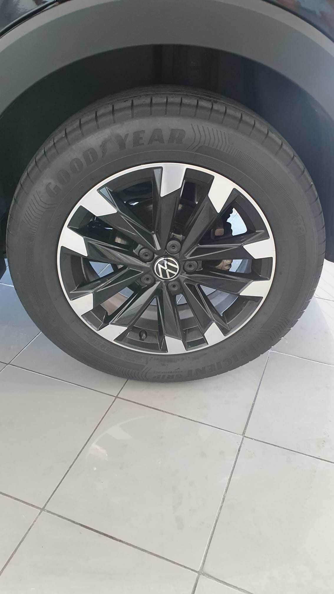 volkswagen-t-cross-2023-gasolina-999cc