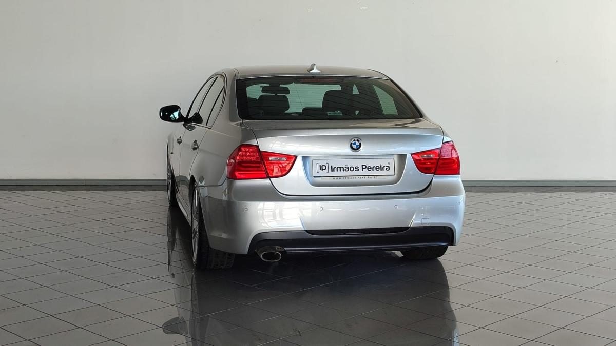 bmw-serie-3-2011-diesel-1995cc