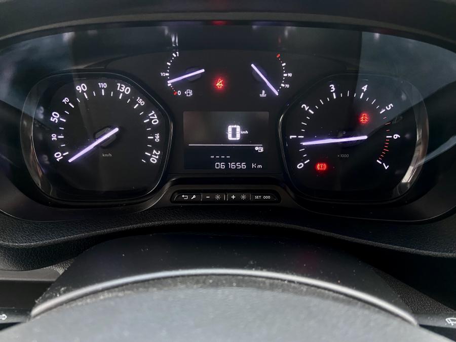 citroen-jumpy-2019-diesel-1997cc