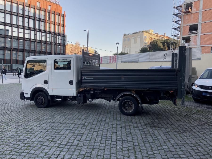 nissan-nv400-2018-diesel-2953cc