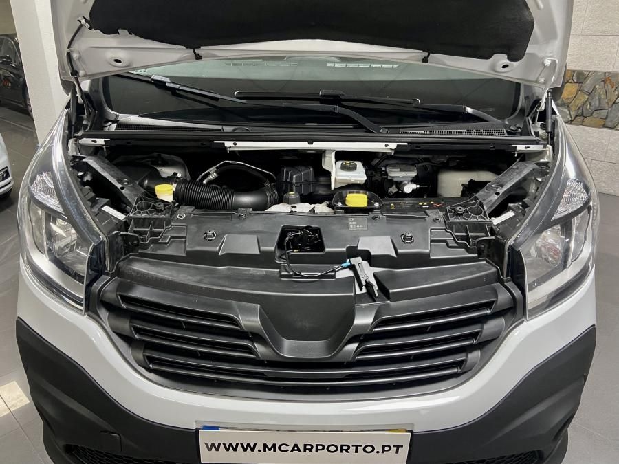 renault-trafic-2019-diesel-1598cc