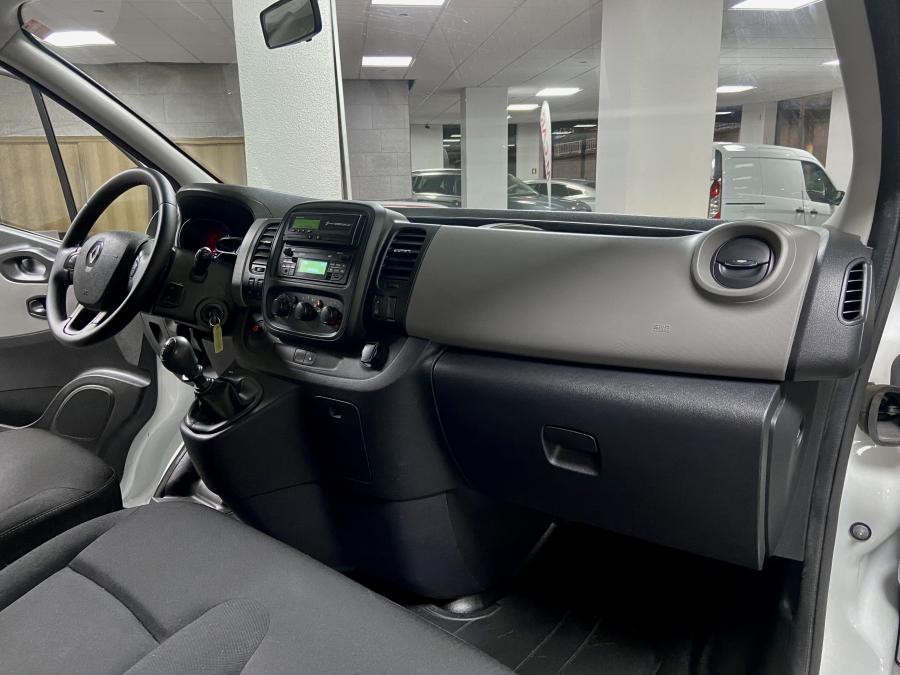 renault-trafic-2019-diesel-1598cc
