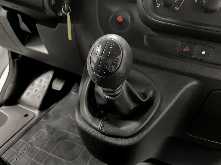 renault-trafic-2019-diesel-1598cc