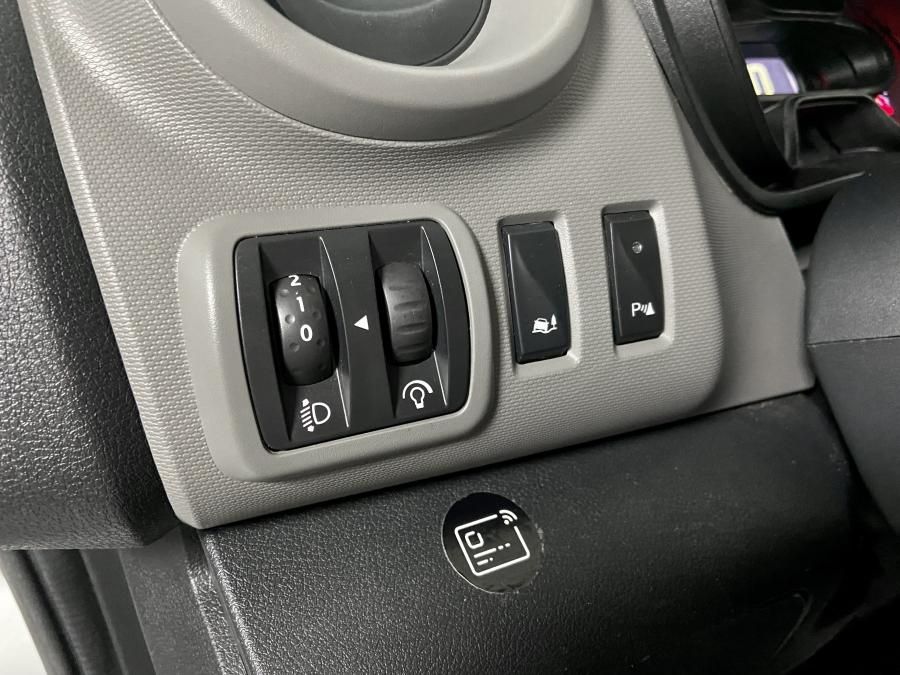 renault-trafic-2019-diesel-1598cc