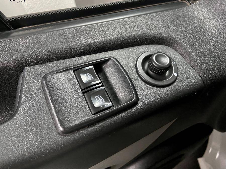 renault-trafic-2019-diesel-1598cc