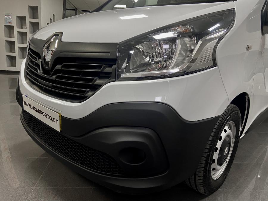 renault-trafic-2019-diesel-1598cc