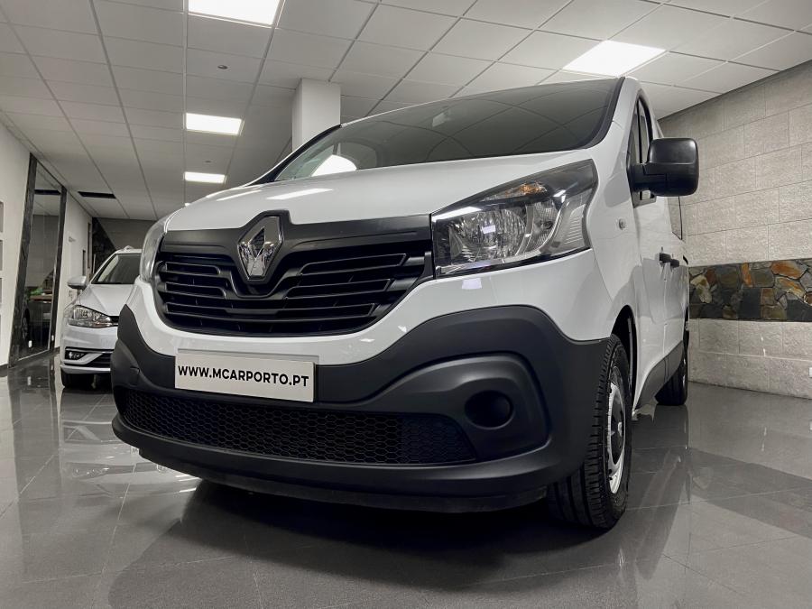 renault-trafic-2019-diesel-1598cc